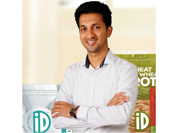 കൂലിക്കാരന്റെ മകന് മുസ്തഫ ഇന്ന് 100 കോടിയുടെ ഉടമ; നന്ദി പറയുന്നത് ദൈവത്തിനും പിന്നെ മാത്യു സാറിനും