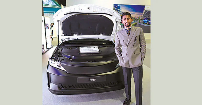 വീണ്ടും മലയാളി മികവ്, എൻജിൻ മാറ്റി വൈദ്യുതി വാഹനത്തിലേക്ക്: ഓടാനൊരുങ്ങി ‘റീ കാർ’