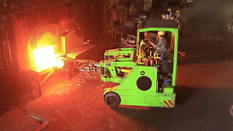 പുതുചരിത്രം സൃഷ്ടിച്ച് എസ്.ഐ.എഫ്.എൽ